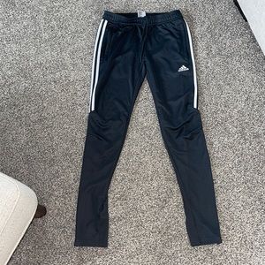 Men ( or women ) Adidas Joggers!